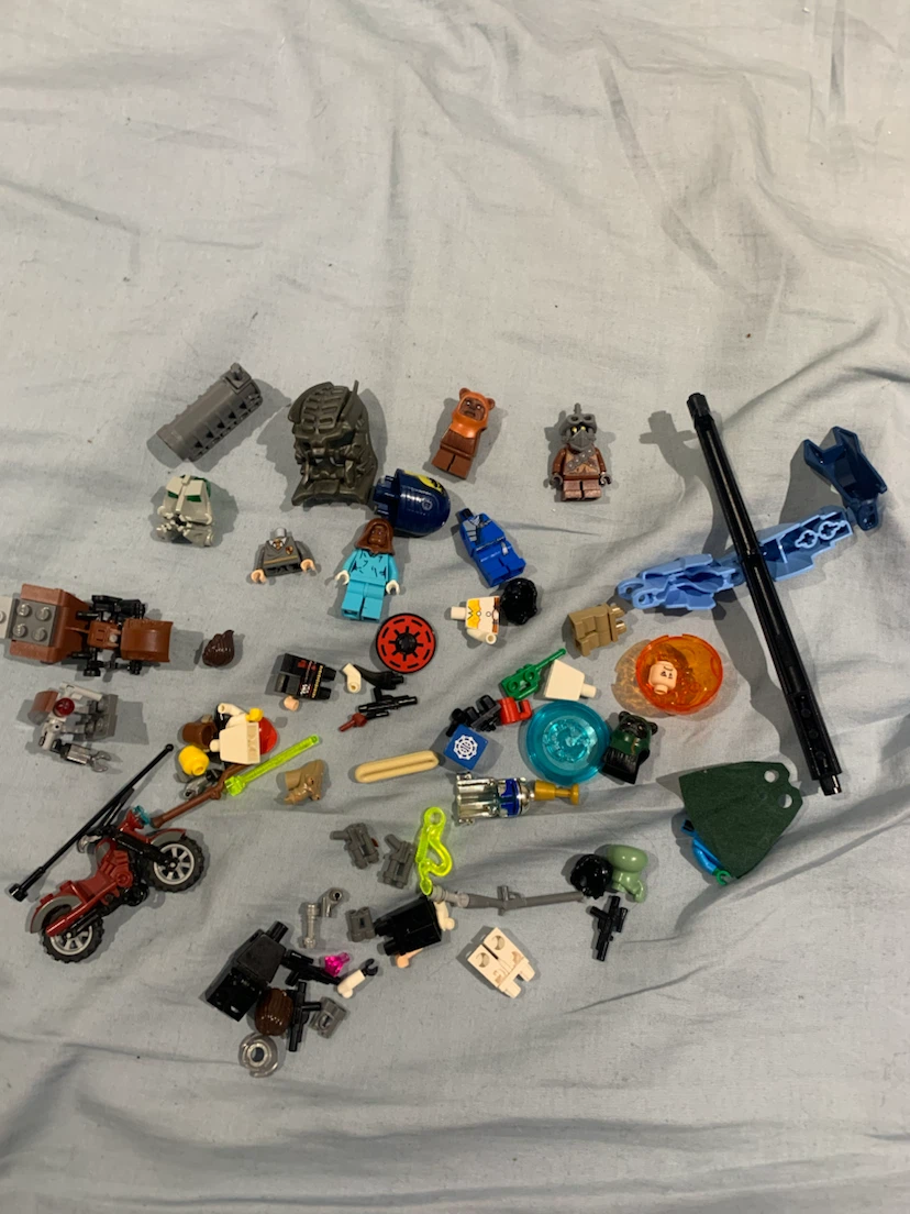 BUNCH OF RARE LEGO PARTS