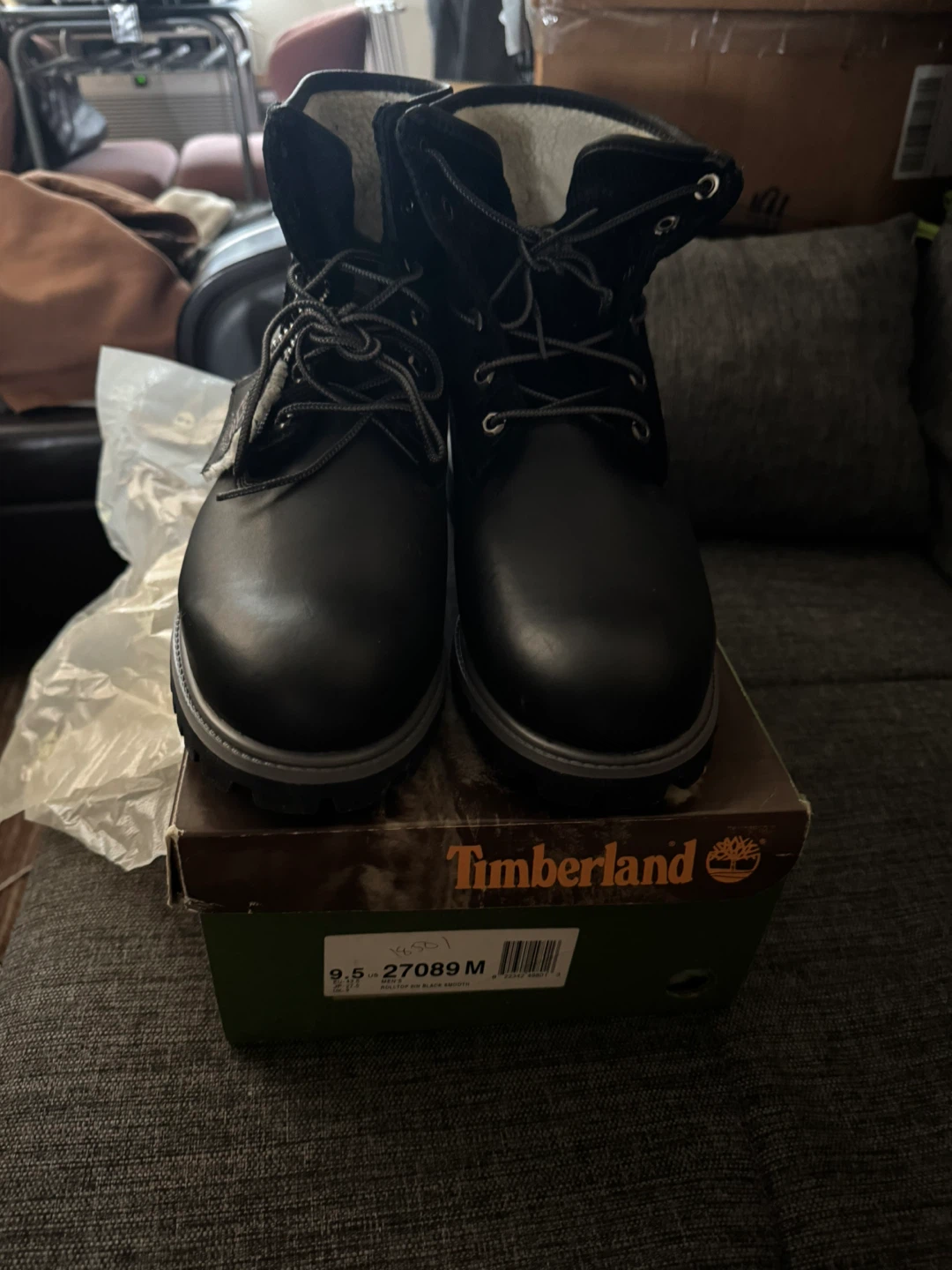 Timberland Black Lace-Up Boots with Sherpa Lining - photo 3