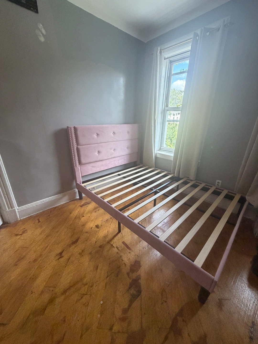 Pink Upholstered queen  Bed Frame - photo 2
