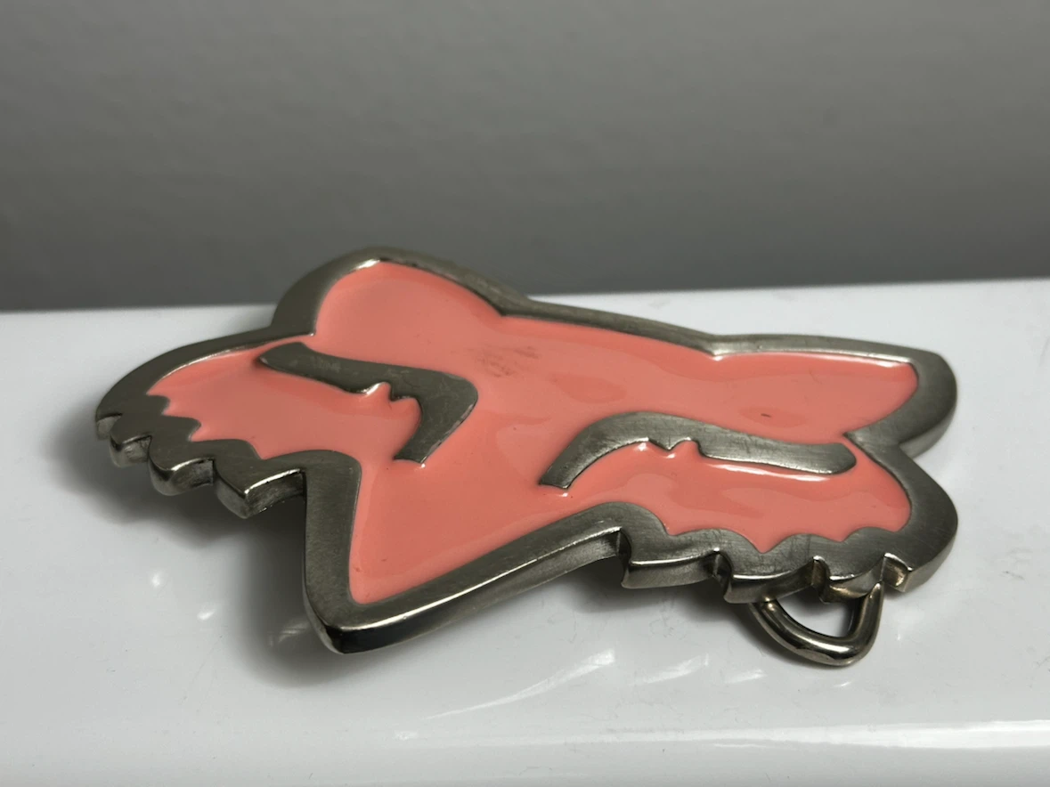 Pink fox belt buckle