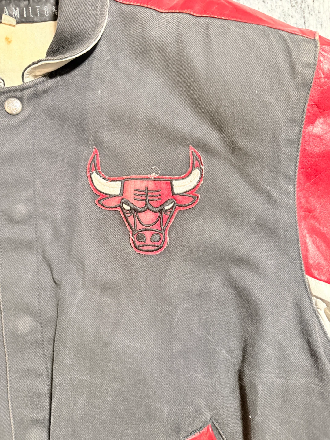 Vintage Jeff Hamilton Chicago Bulls Jacket - photo 4