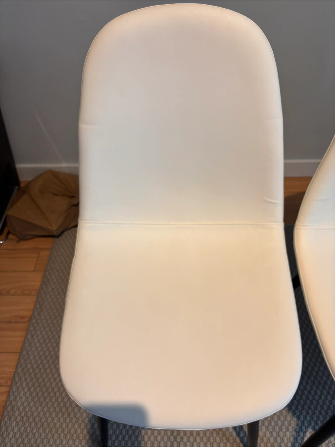 Set of 4 White Dining Chairs - photo 4