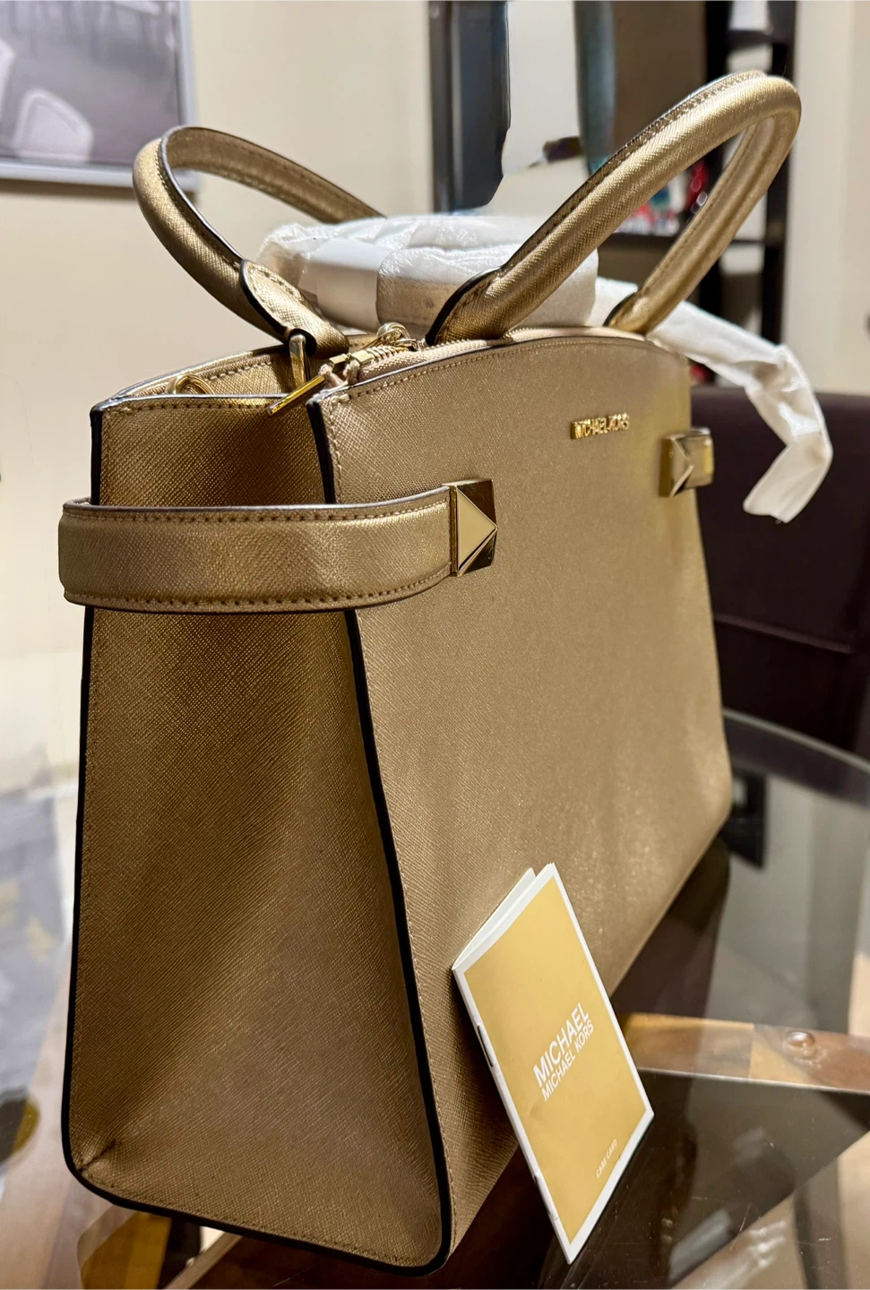 Michael Kors Gold Handbag - photo 3