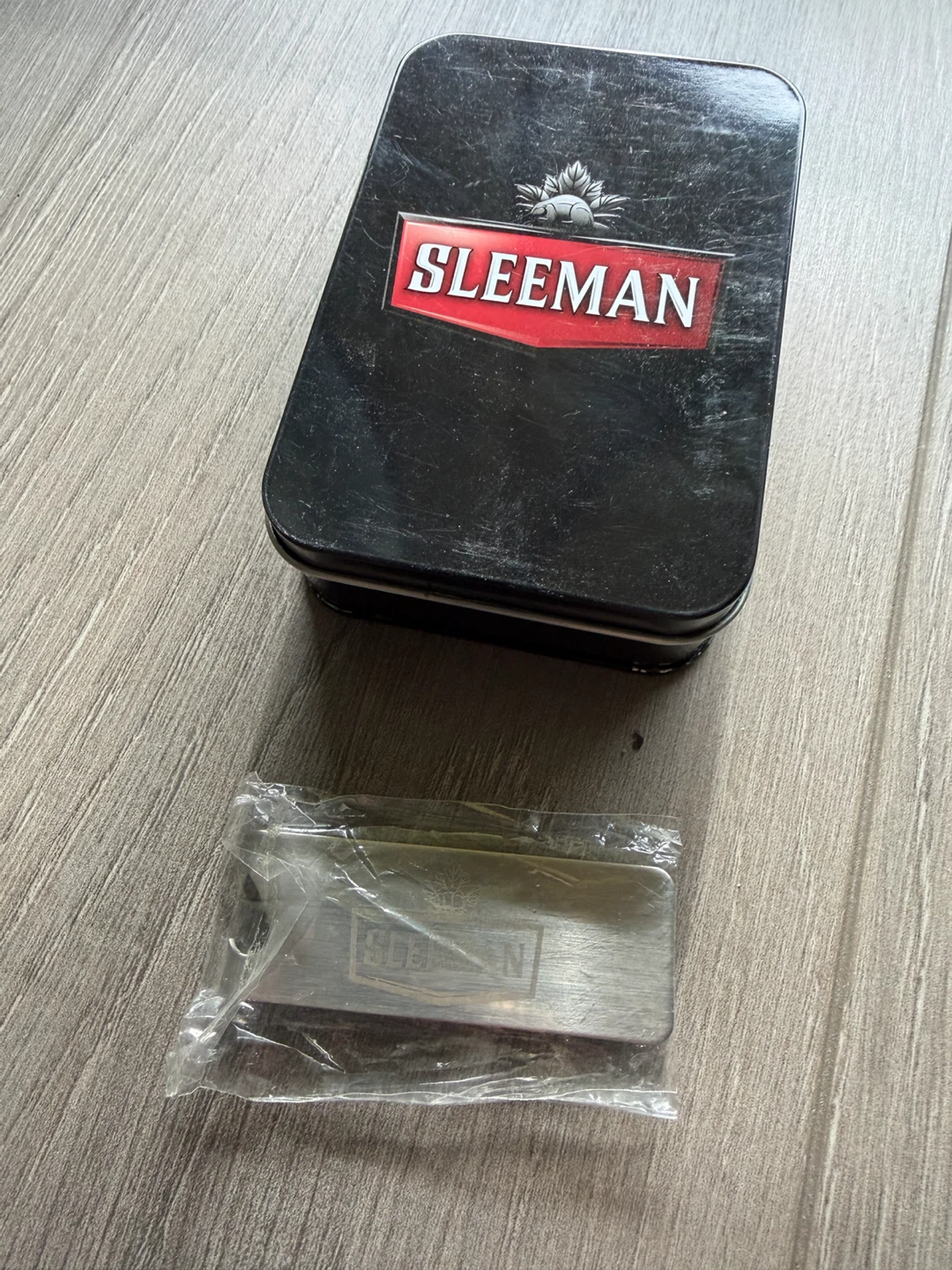 Sleeman Playing Cards with Tin Case - photo 3