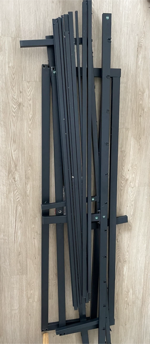 Queen bed metal frame - photo 3