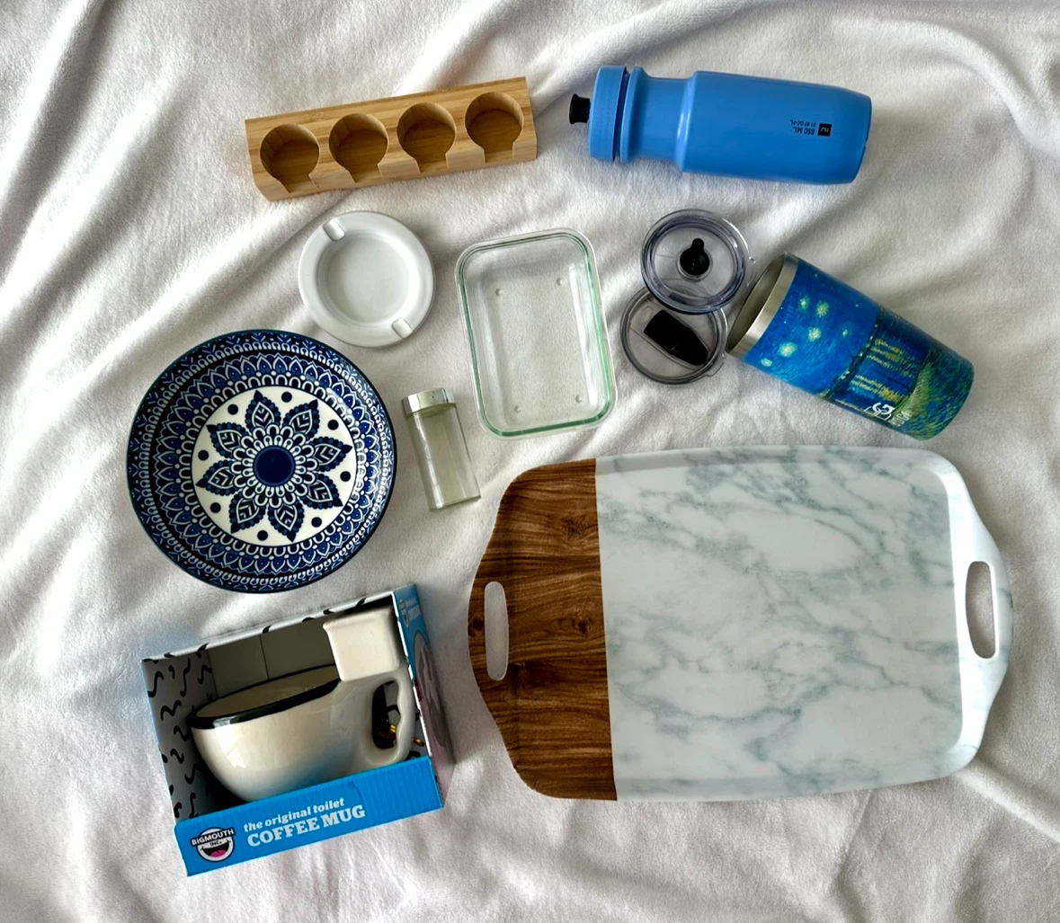 Assorted Home and Kitchen Items Bundle - photo 2