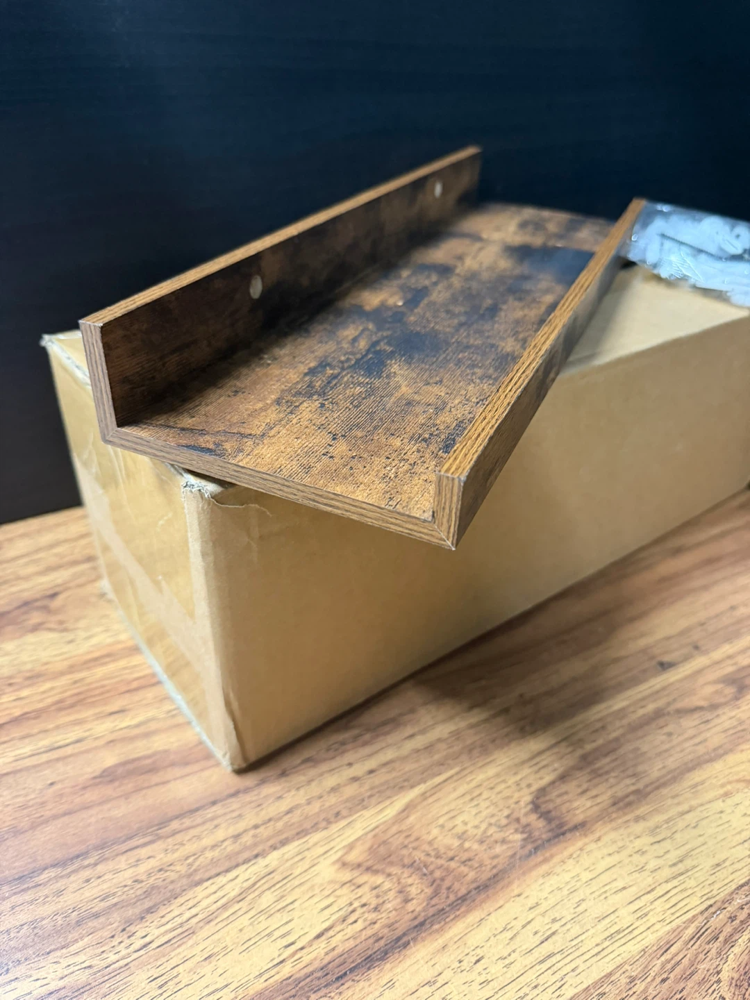 Set of 6 Floating Shelves - Rustic Brown