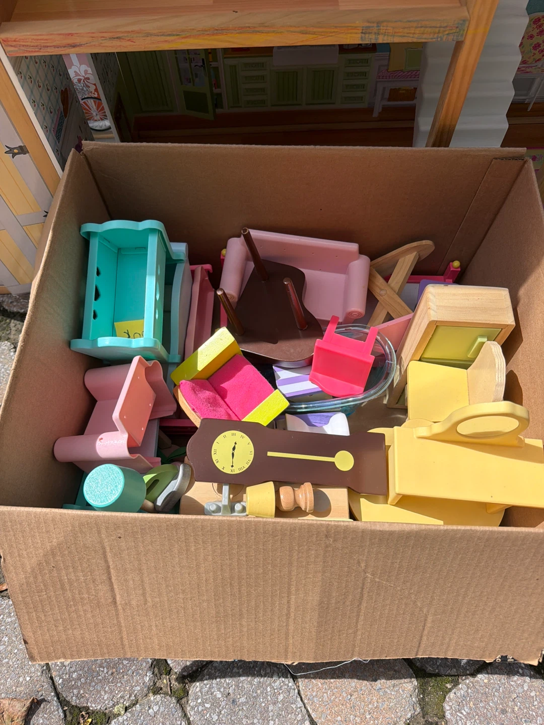 KidKraft Dollhouse with Furniture and Accessories - photo 2