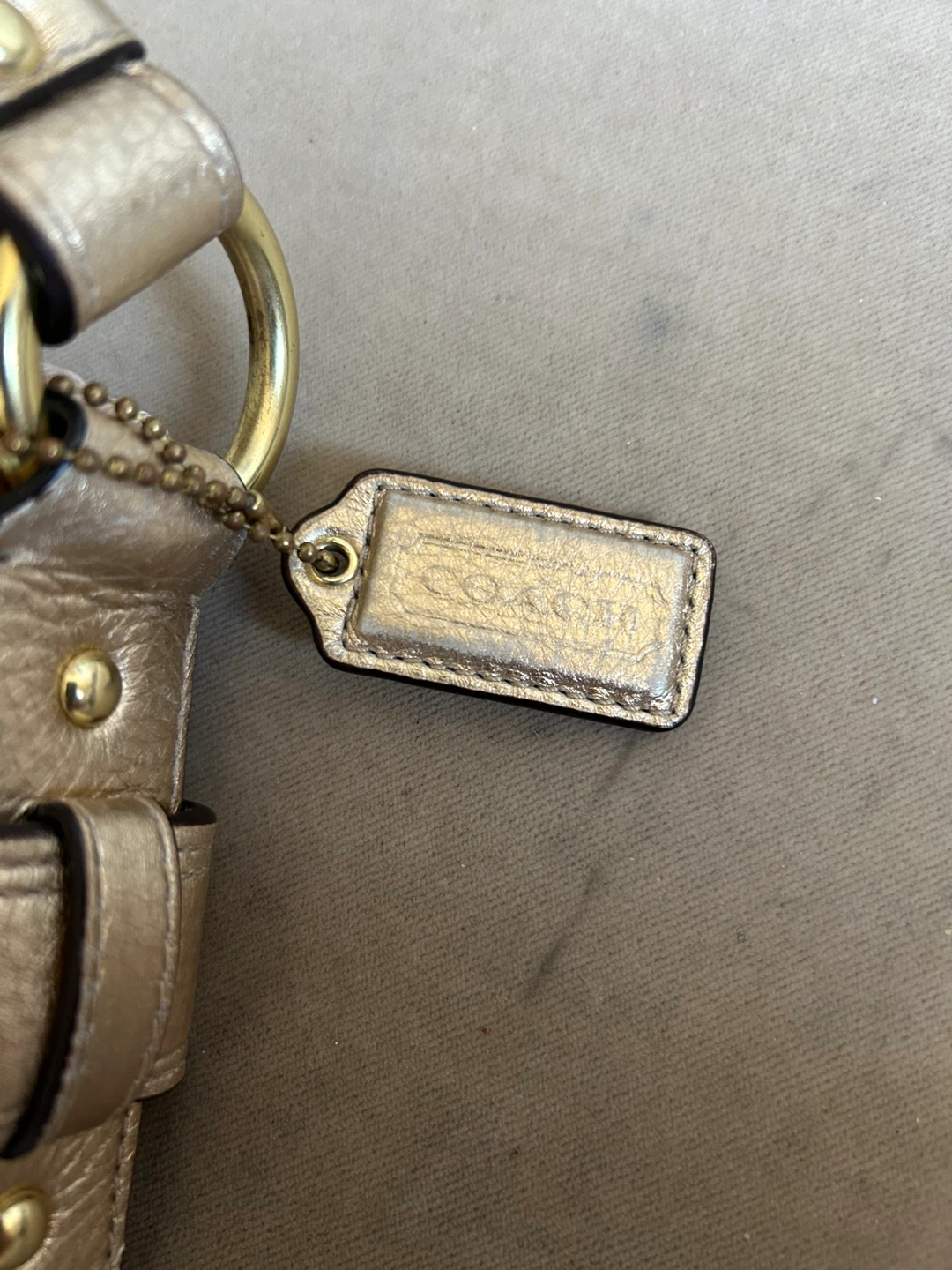 Coach Signature Gold and Beige Handbag - photo 5