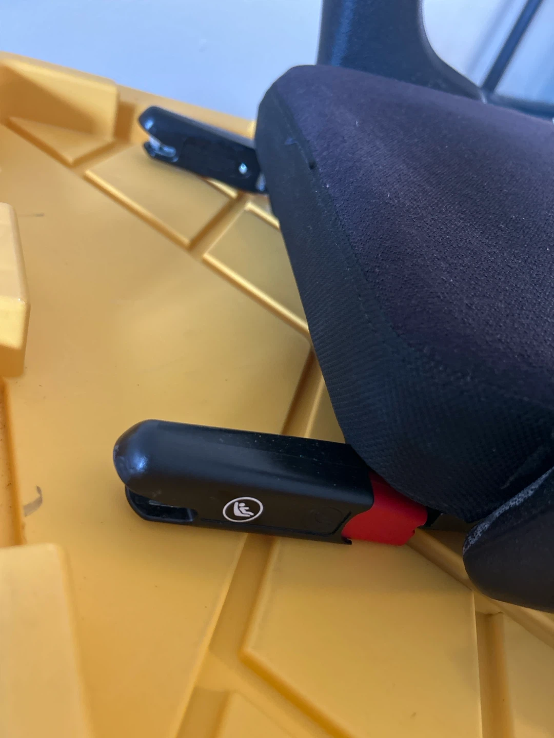 Clek Oobr Booster Car Seat - photo 2