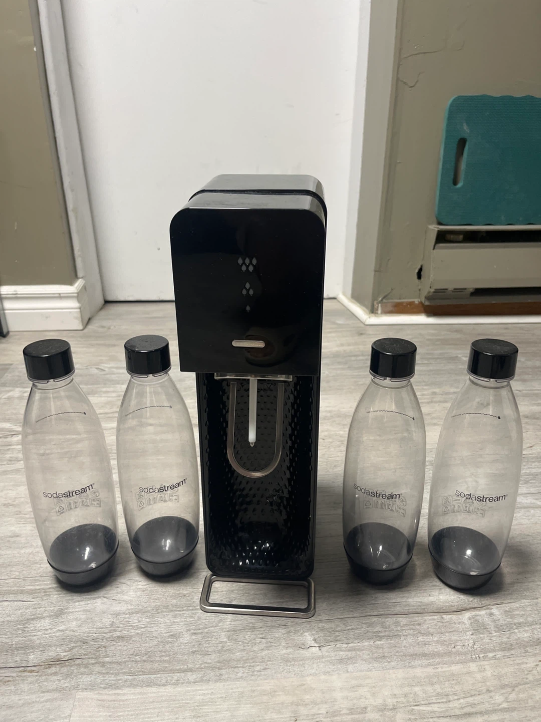 Black SodaStream Sparkling Water Maker with 4 Bottles