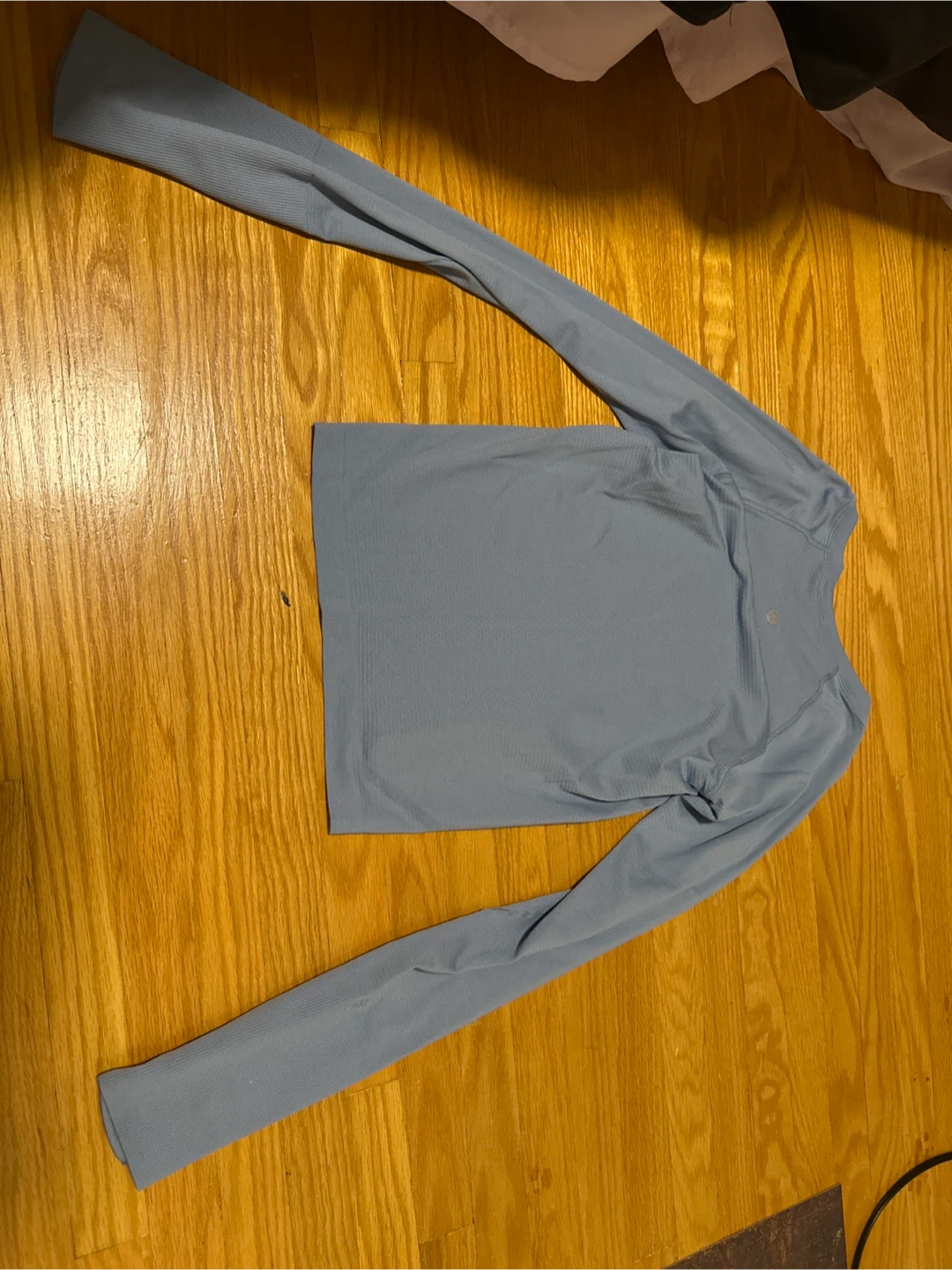 Lululemon Long Sleeve Shirt - photo 2