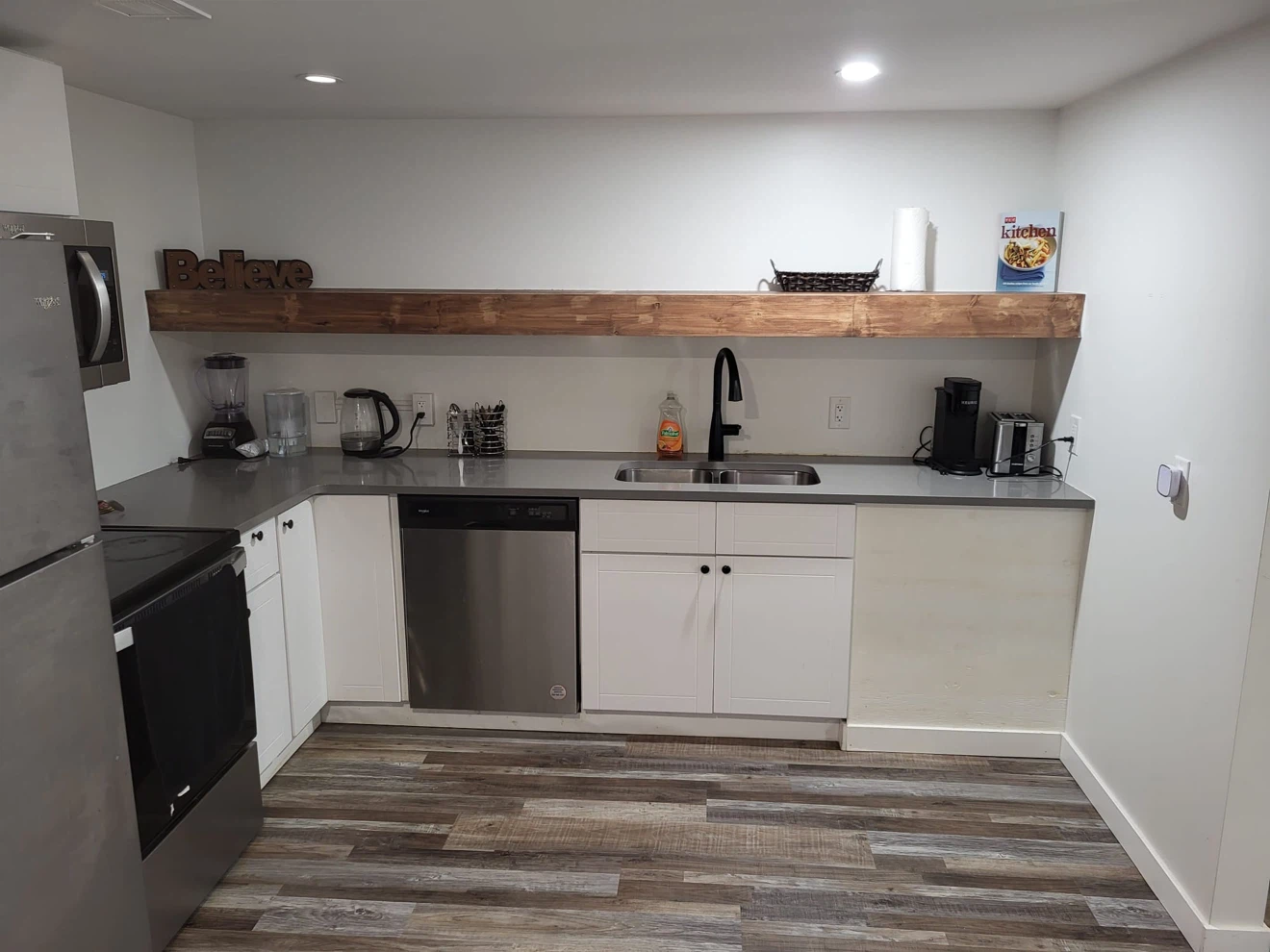 2-bed 1-bath basement suite for rent - photo 2