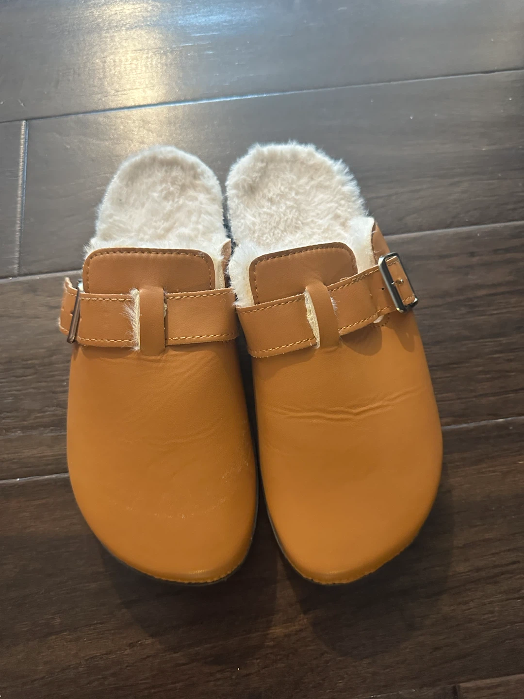 Brown Clogs with Fuzzy Lining Size 248mm