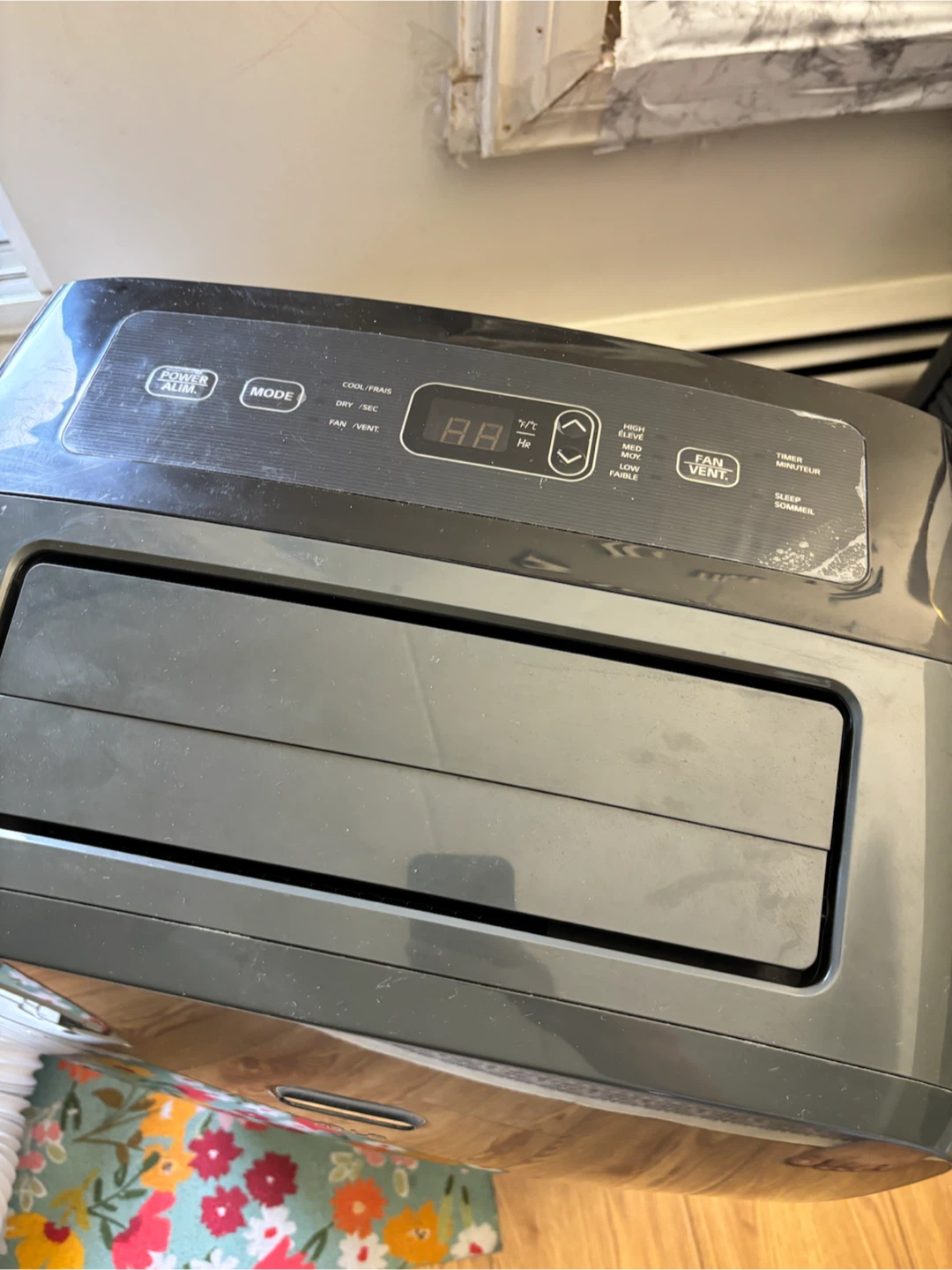 LG 8,000 BTU Portable Air Conditioner LP0821GSB - photo 2