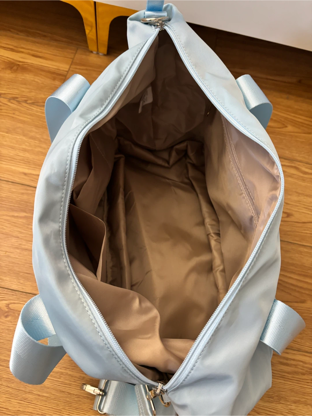 Long Vacation Light Blue Duffle Bag - photo 2