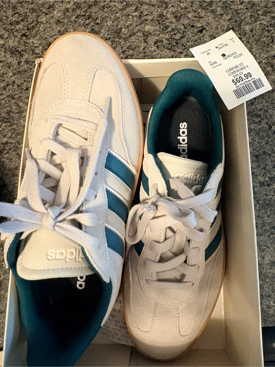 Adidas sneakers - photo 2