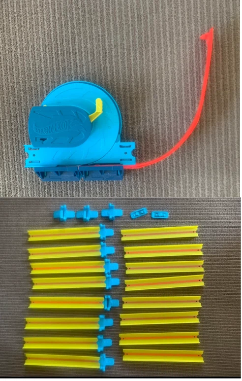 Hot Wheels Track Builder & Curve Kicker Kit