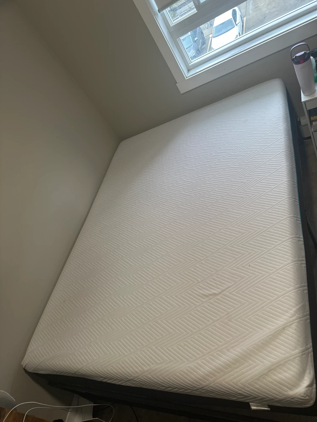 Queen size mattress with metal frame