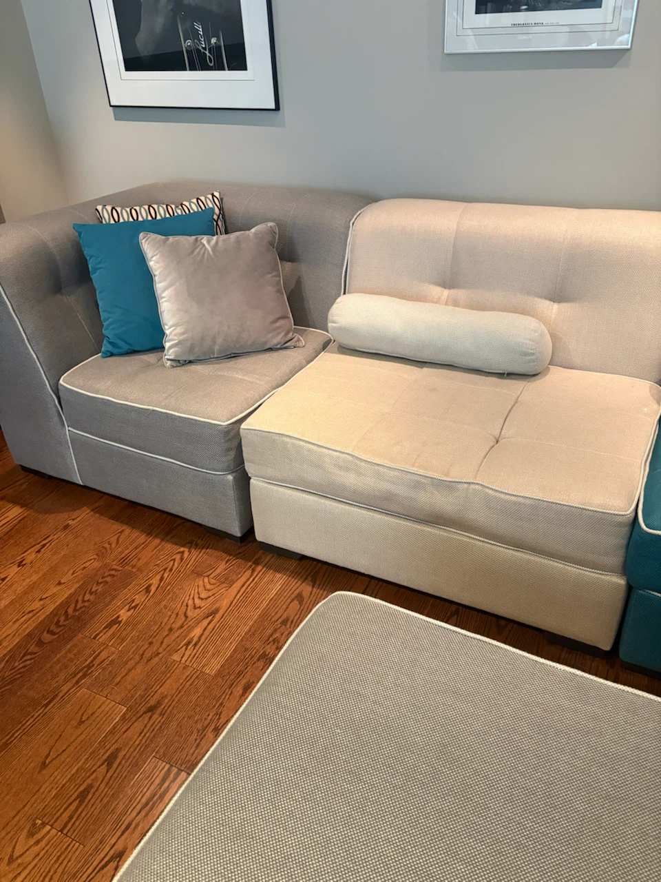 Sectional - photo 2