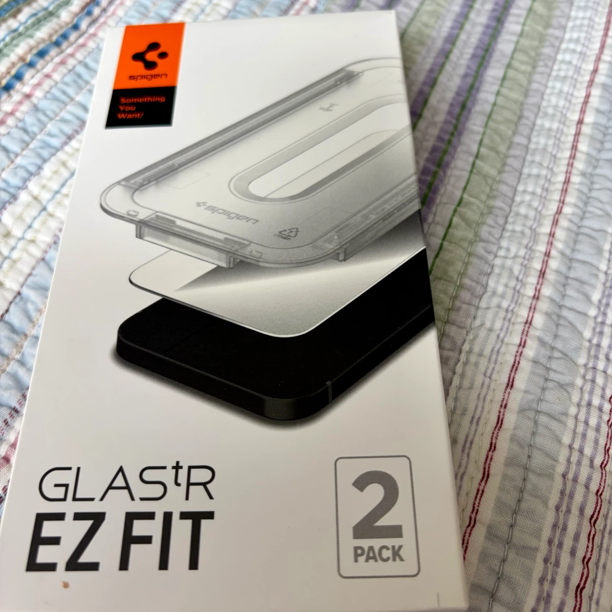 Spigen Glas.tR EZ Fit Screen Protector for iPhone 14/13/13 Pro