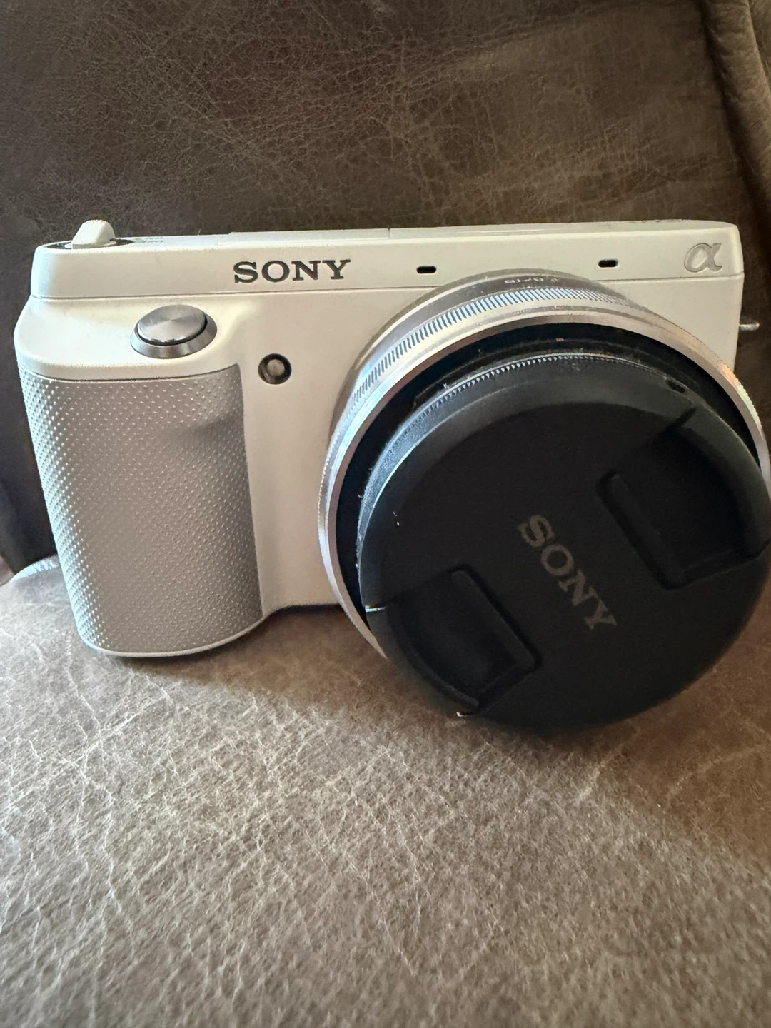 Sony NEX-F3 Mirrorless Camera