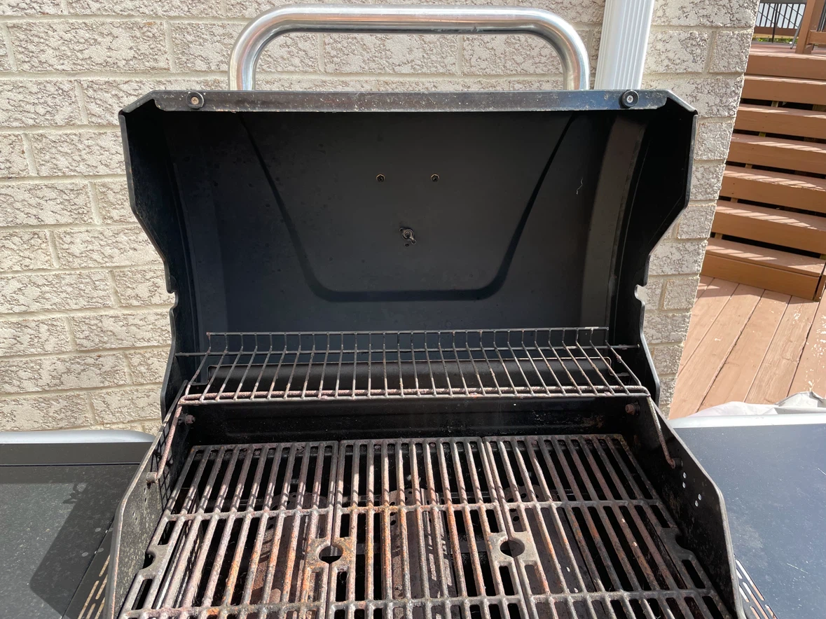 Char-Broil Gas Grill - photo 2