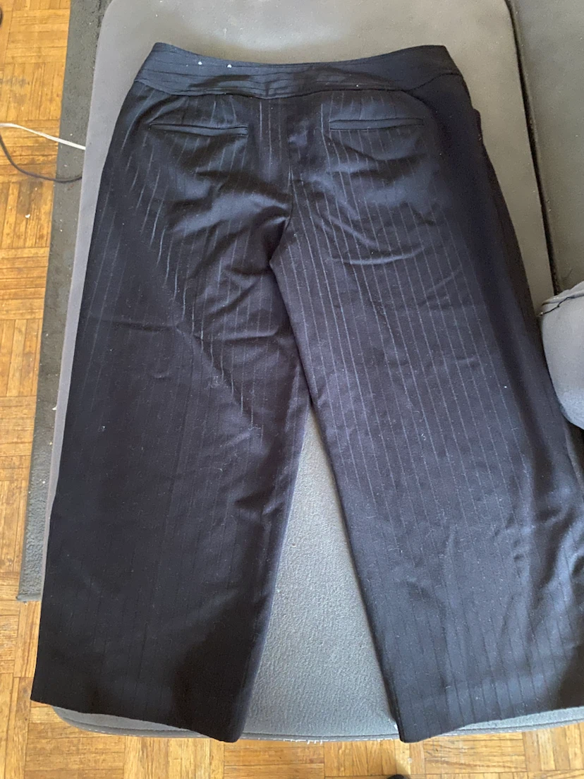 Ava Black Pinstripe Cropped Trousers - photo 3