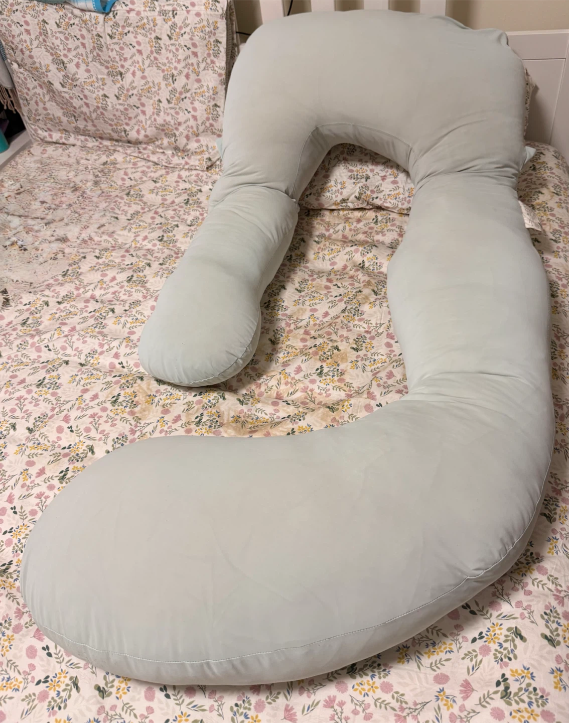 U-Shaped Pregnancy Body Pillow Light  Blue