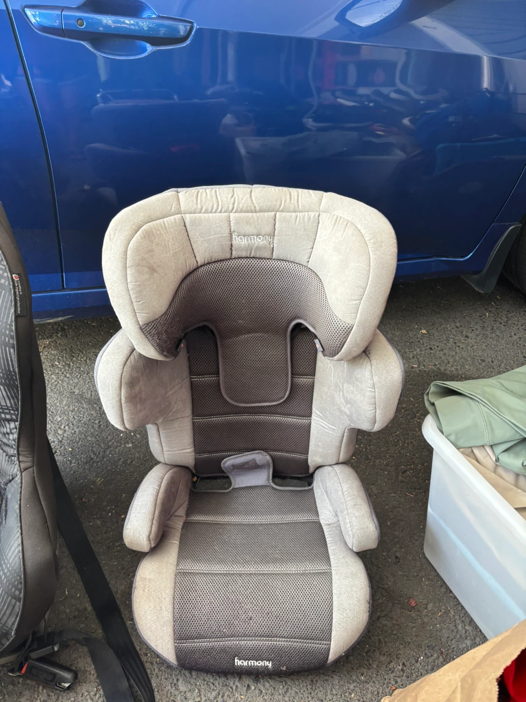 Car seat for kids 10 dollars each - photo 3