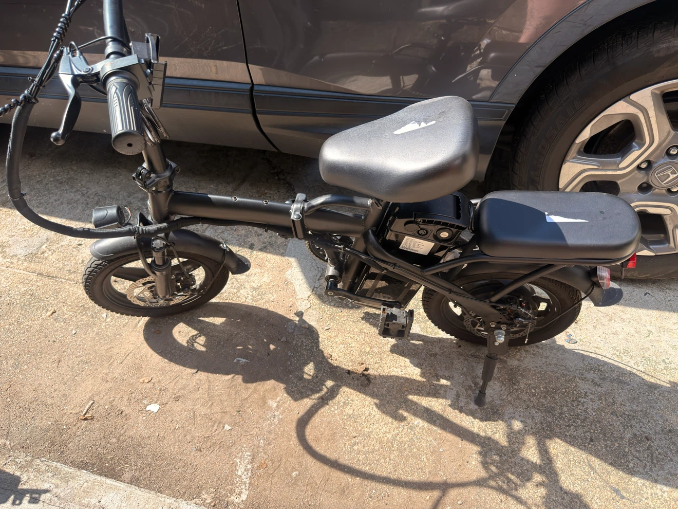 Compact Folding Electric Bicycle