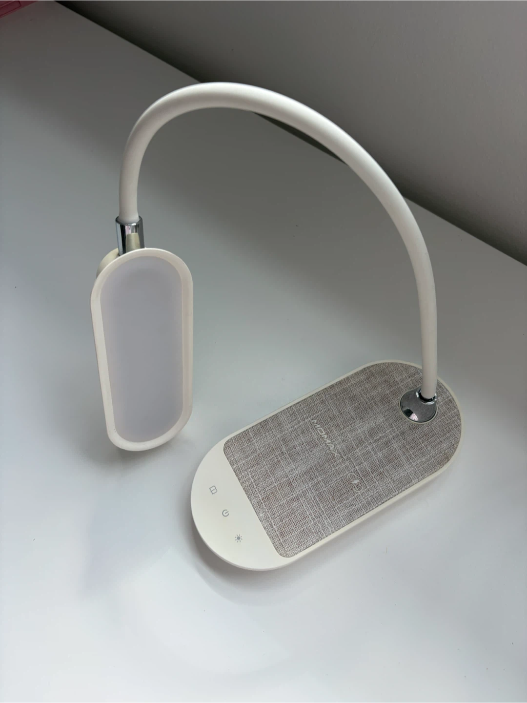 Momax LED Desk Lamp with Wireless Charging