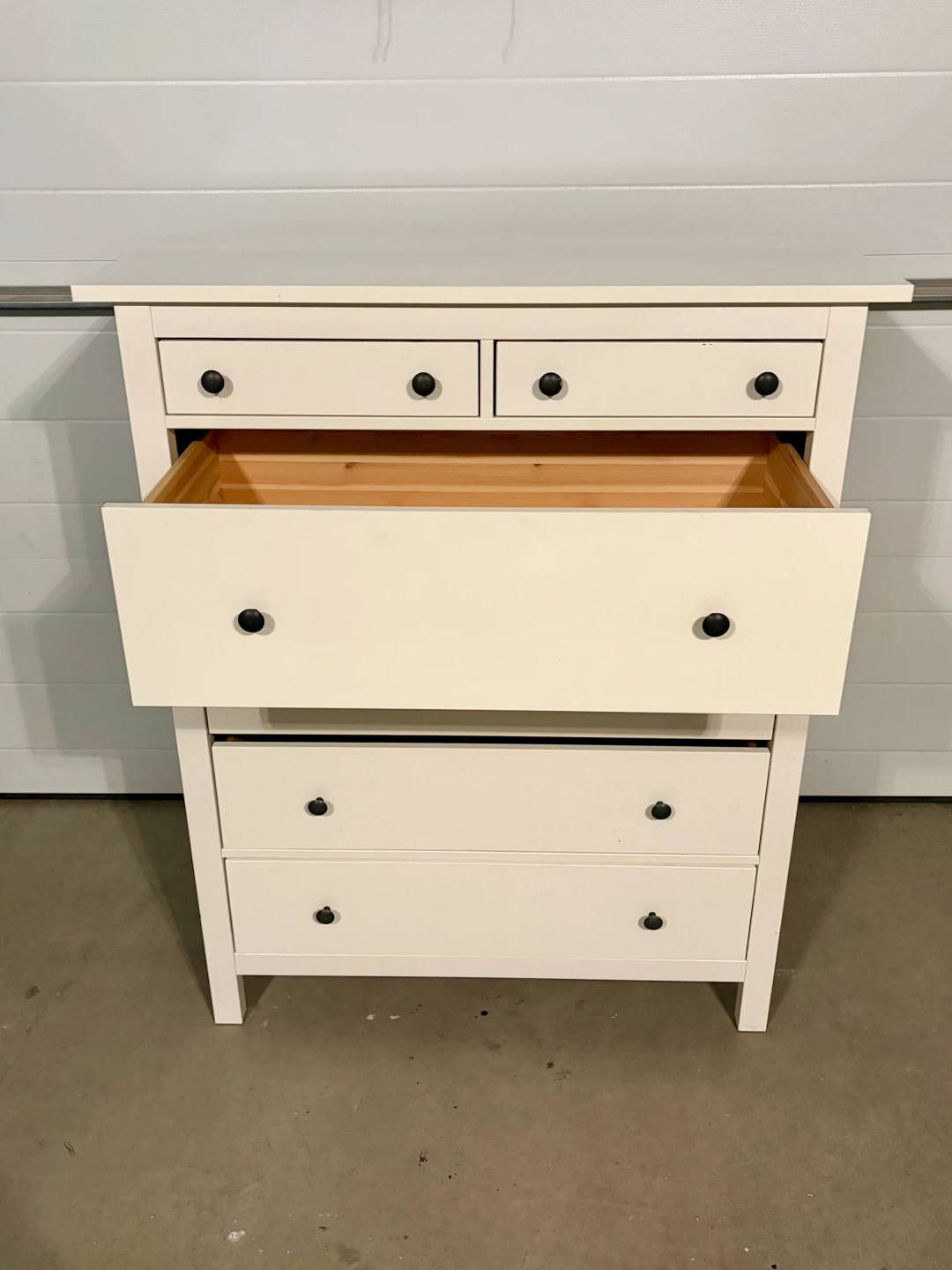 IKEA HEMNES white dresser - photo 3