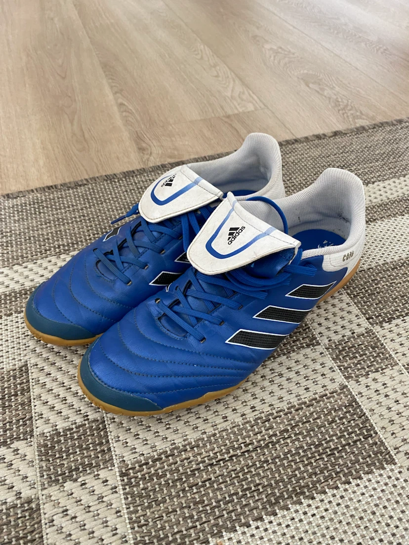 Indoor Soccer Shoes - 11