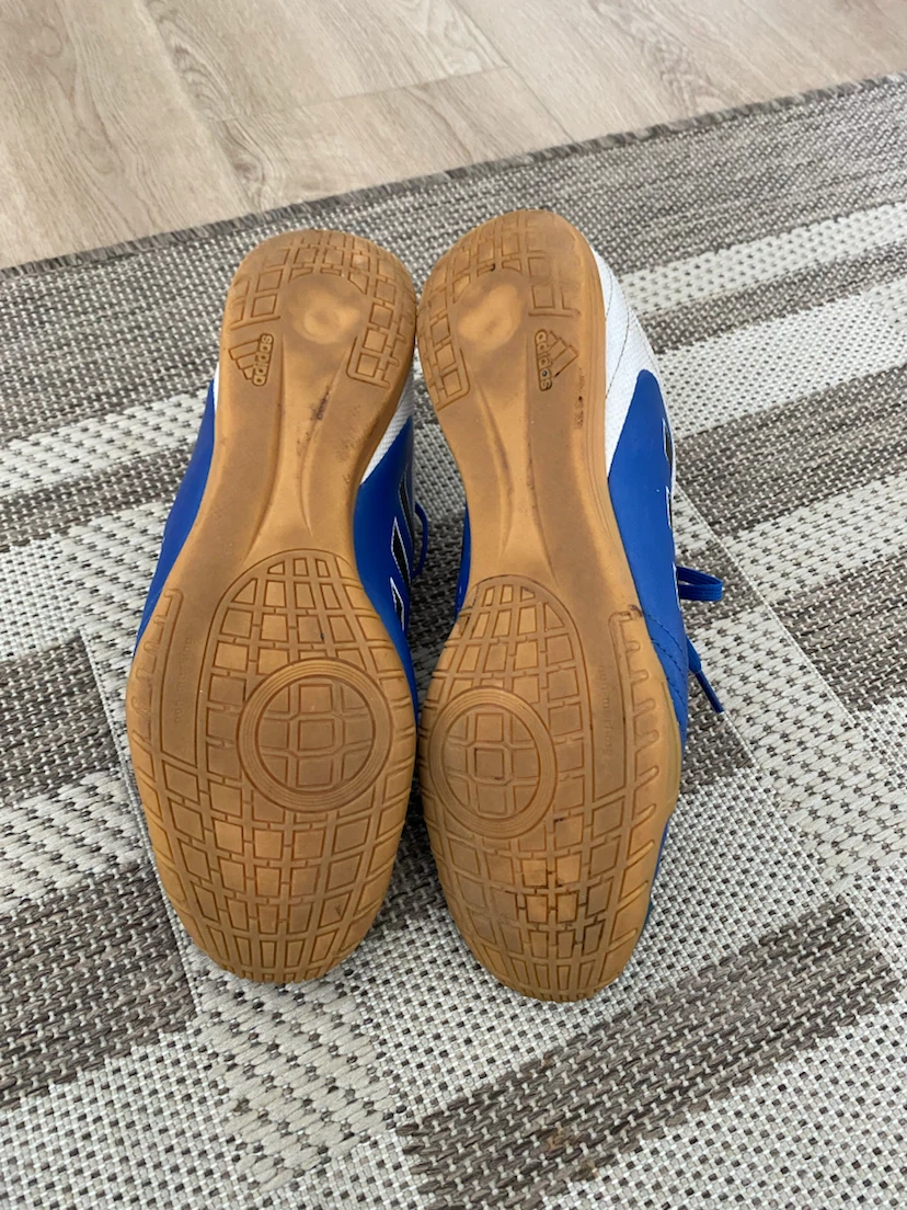 Indoor Soccer Shoes - 11 - photo 2