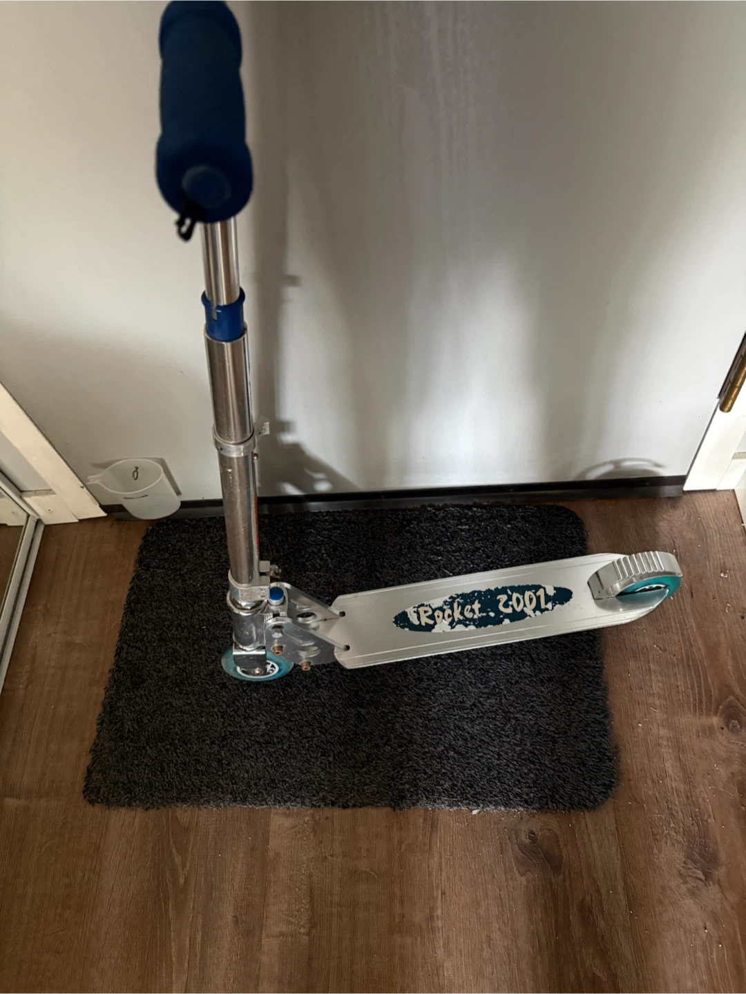 Rocket 2001 folding scooter