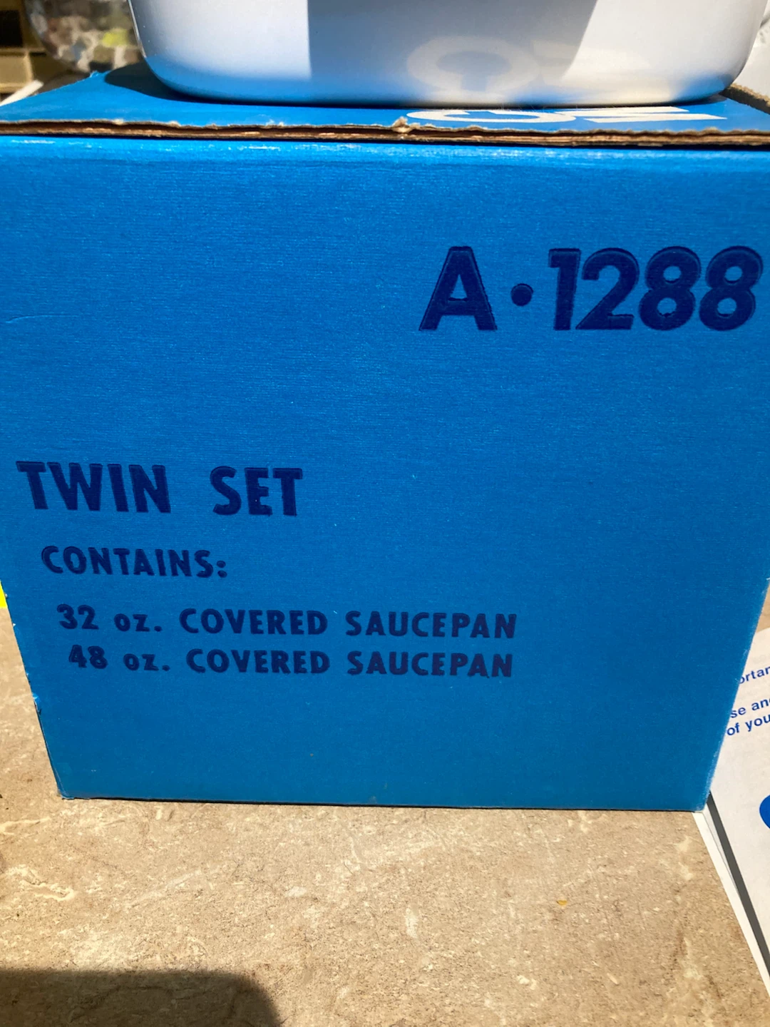 CorningWare Twin Set 32 oz & 48 oz Saucepans - photo 2