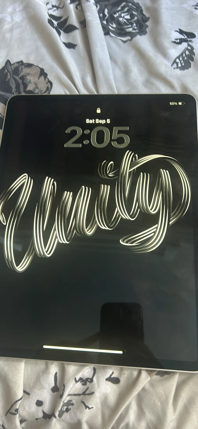 Apple iPad Pro - photo 2