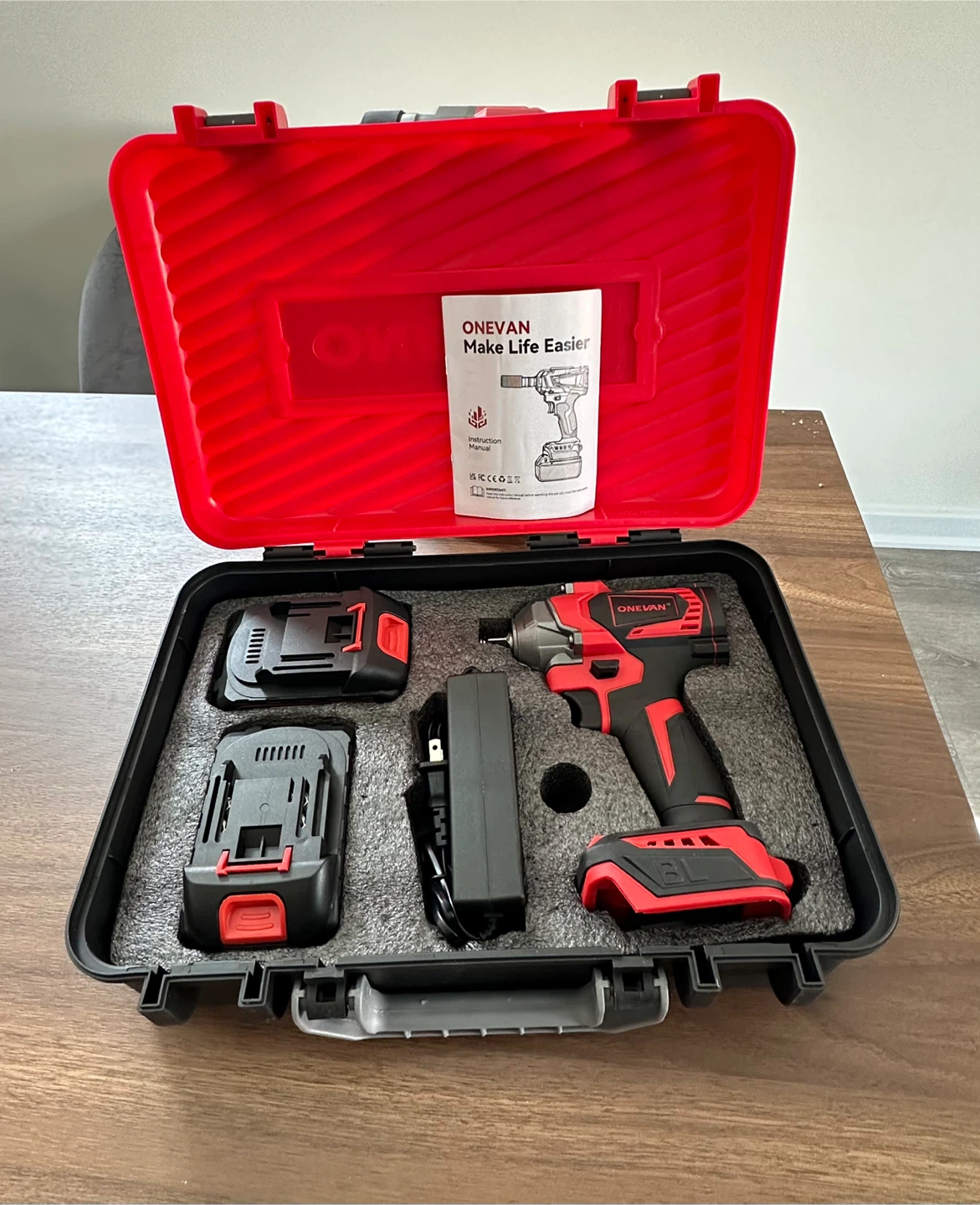Onevan Cordless Impact Wrench Set