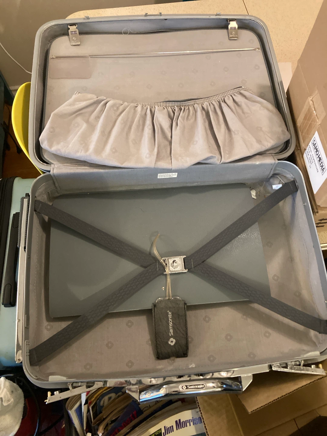 Samsonite Vintage Hardcase Luggage with Wheels - photo 3