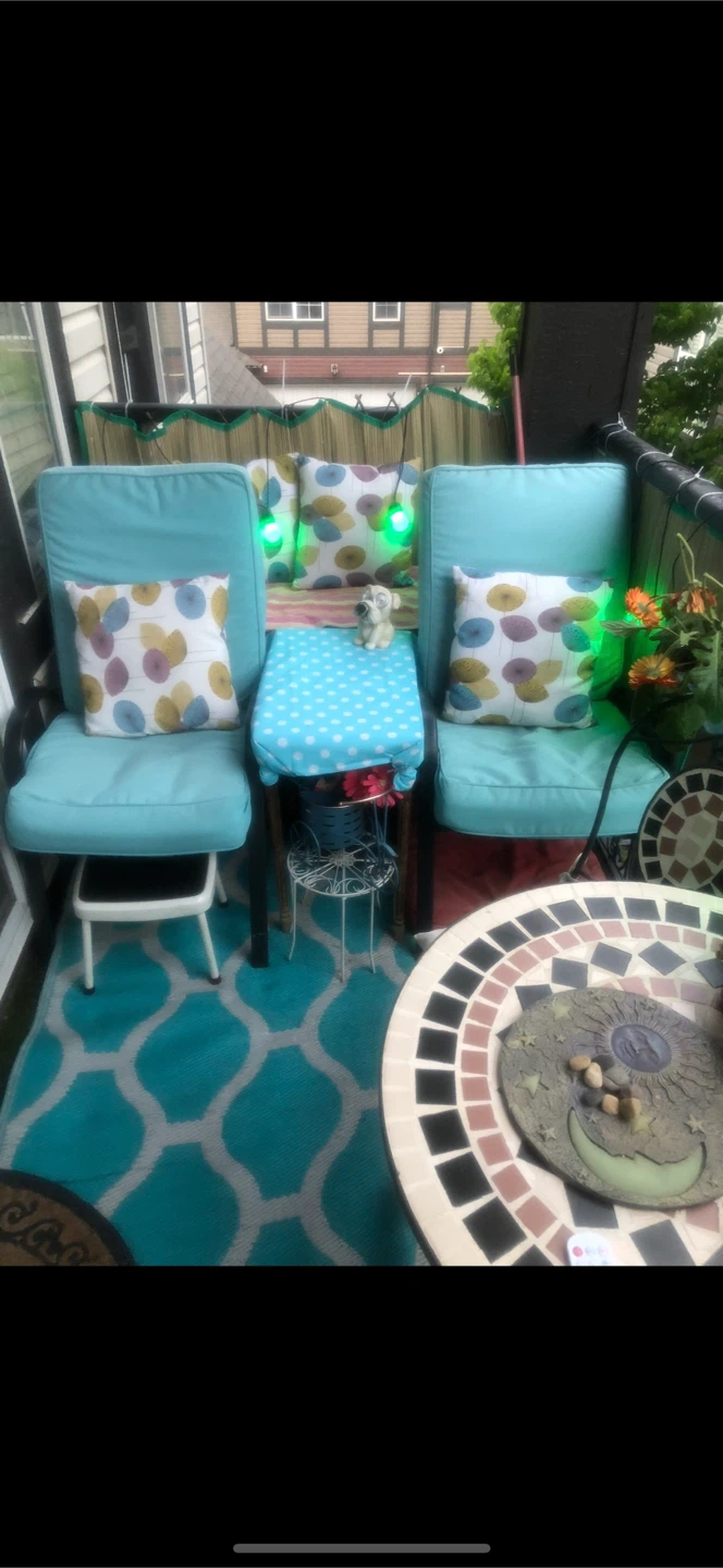 2 Turquoise Rugs and Patio Umbrellas