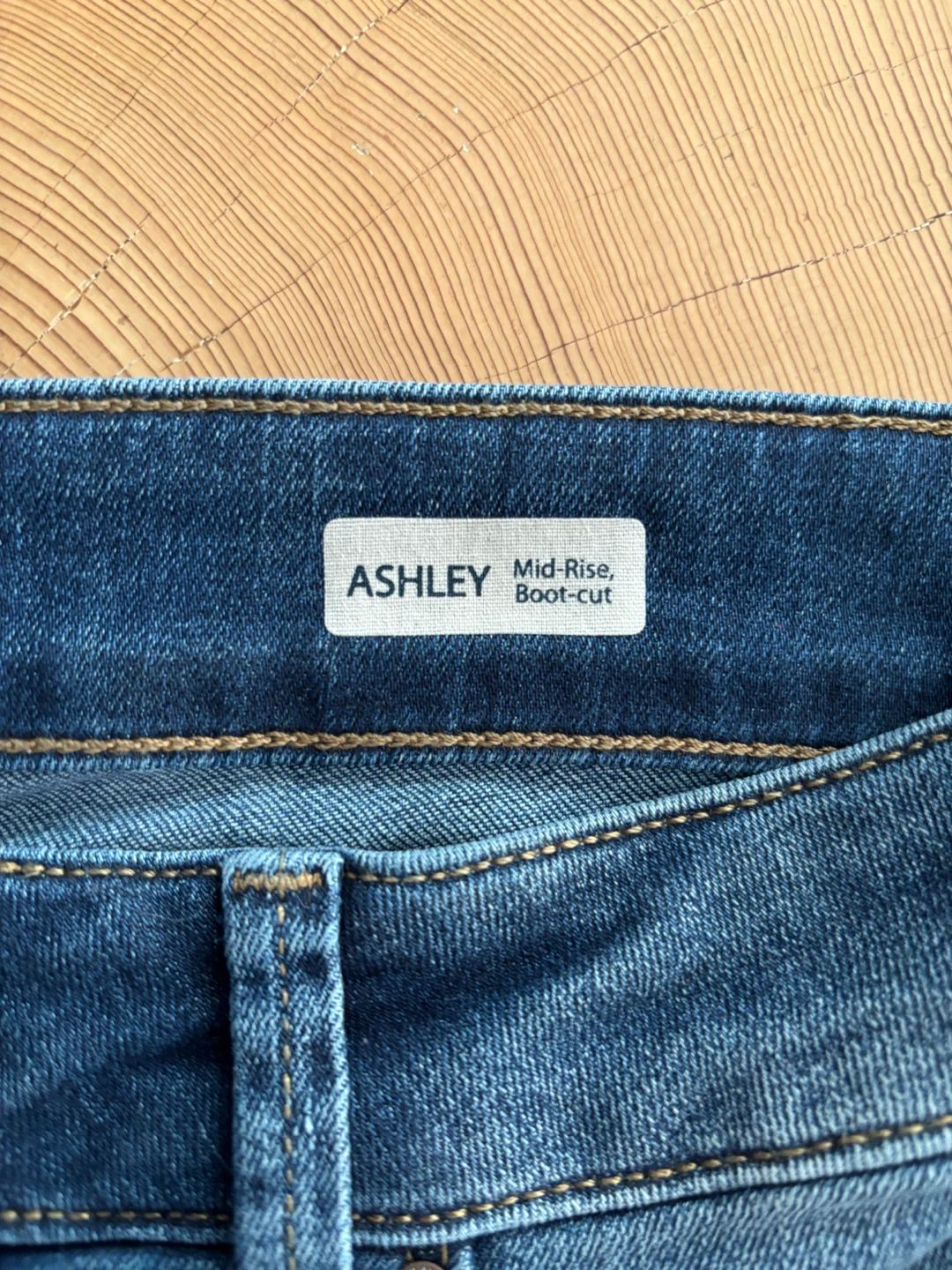 Mavi Ashley Mid-Rise Boot-Cut Jeans 28/34 New Never Worn - photo 4