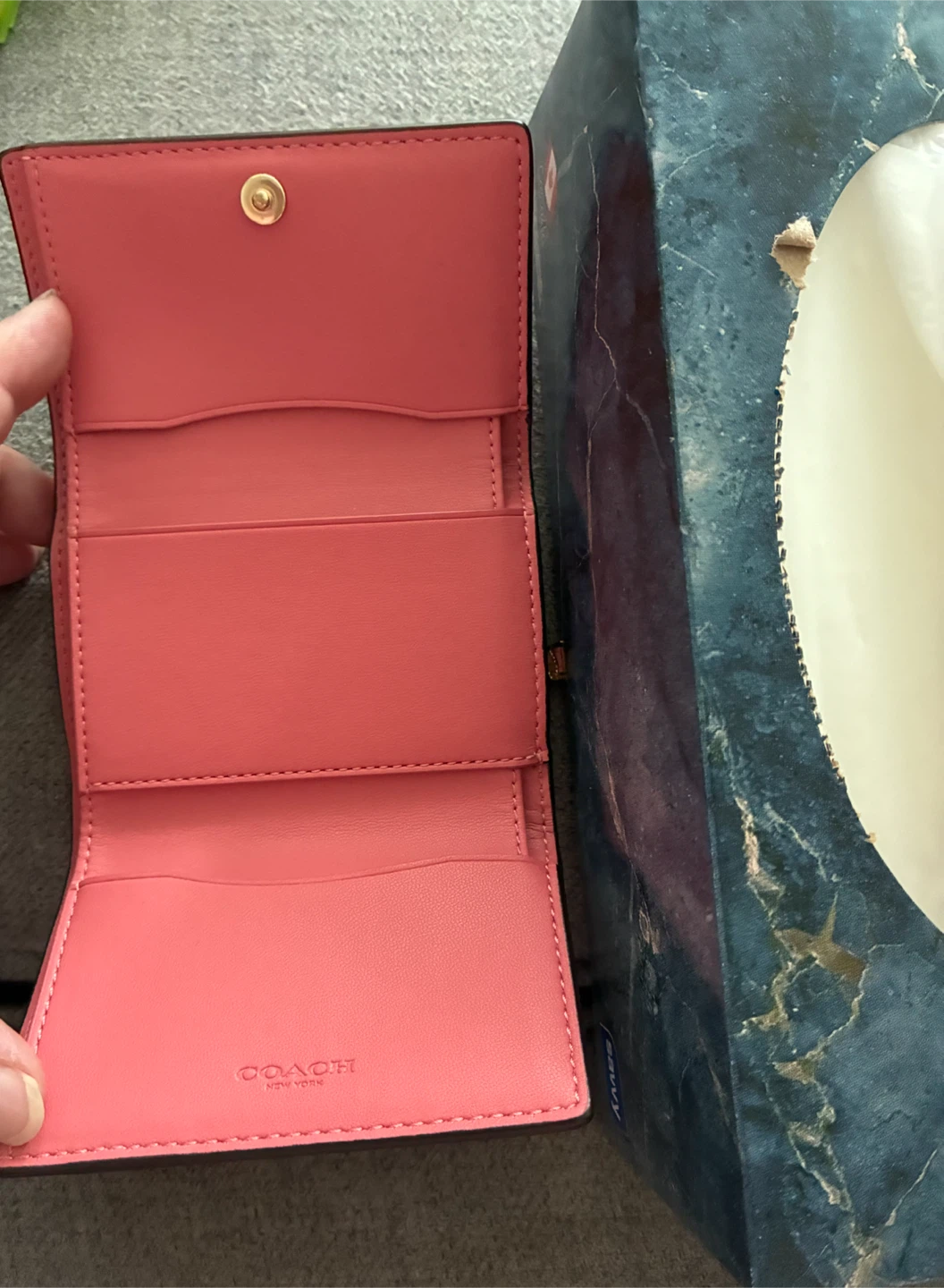 Coach Trifold Wallet - Pink - photo 3