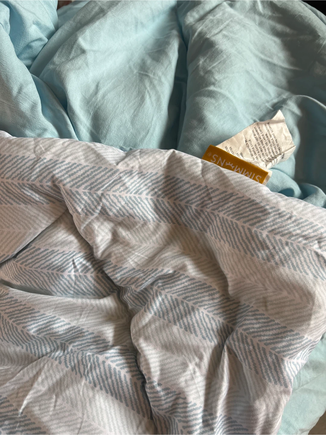NWOT Simmons Duvet/Comforter Queen