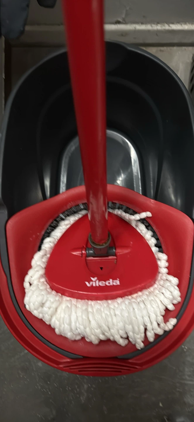 Vileda EasyWring Spin Mop and Bucket System