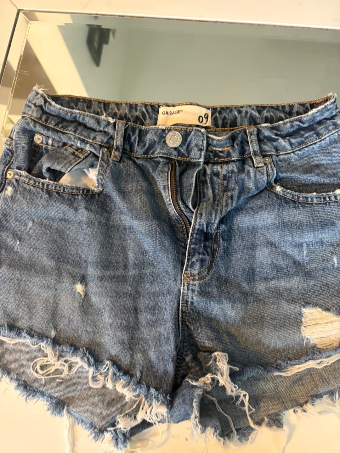 Garage denim shorts size 09
