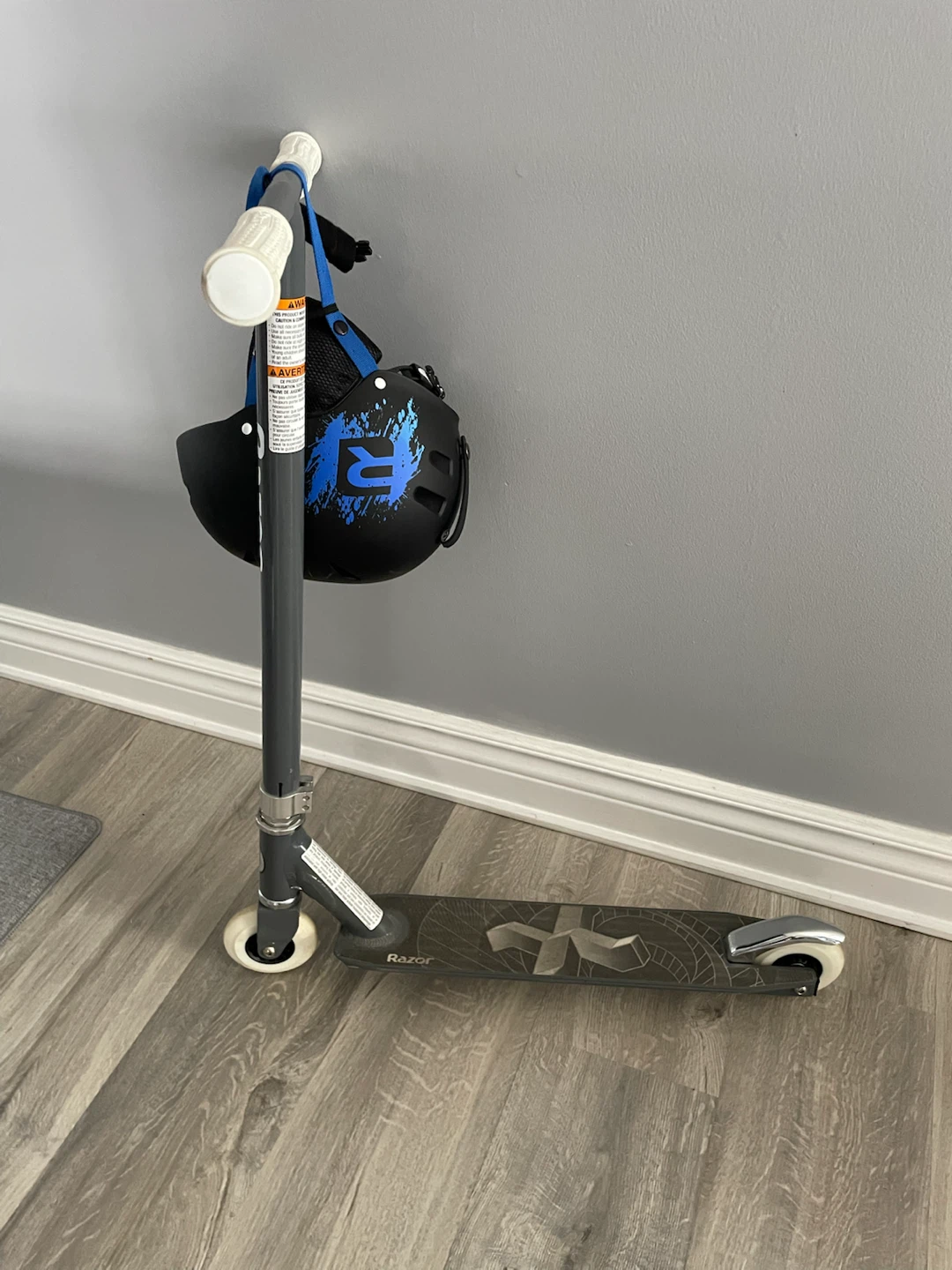 Razor Scooter with Helmet