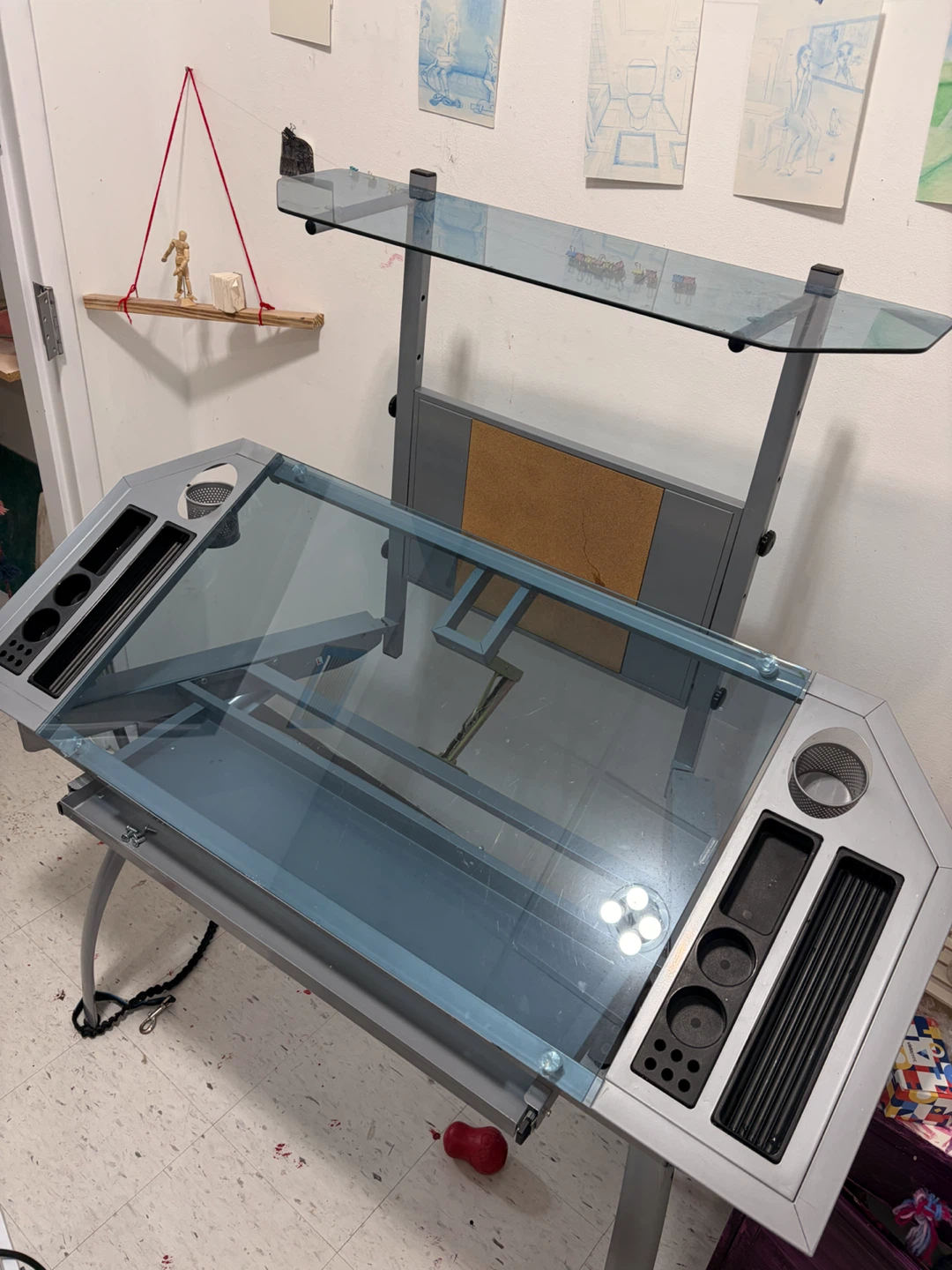Drafting Table - photo 2