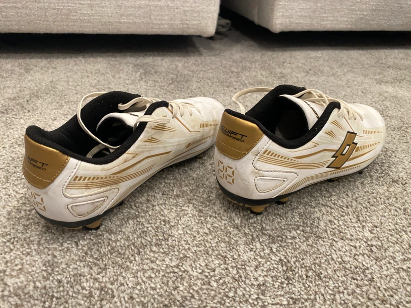 Lotto Swift Speed Soccer Cleats - White/Gold