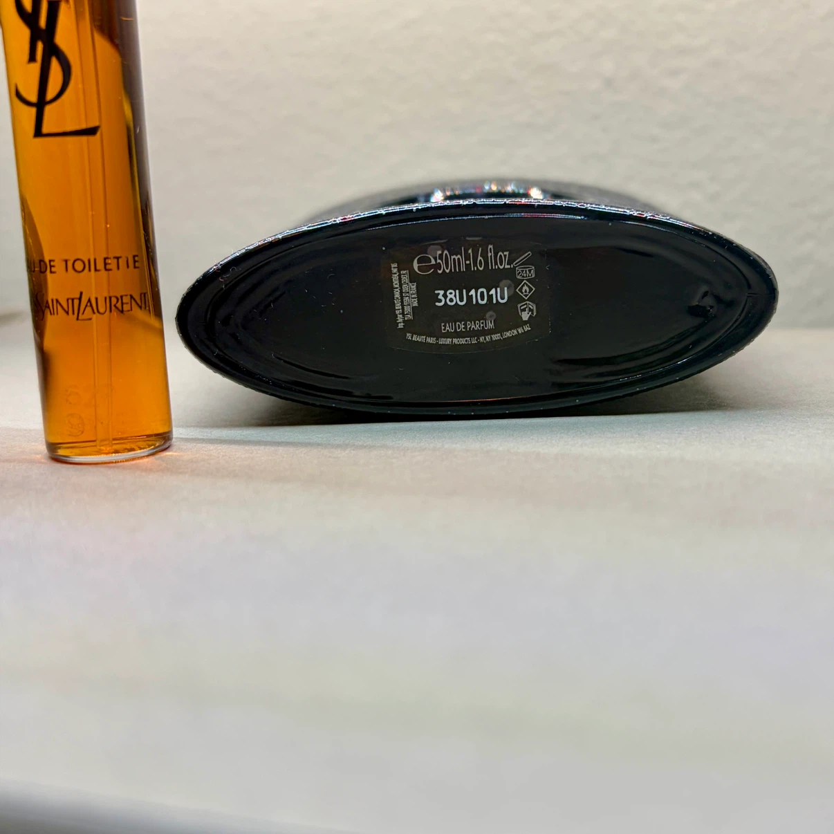 Yves Saint Laurent Black Opium Perfume - photo 2